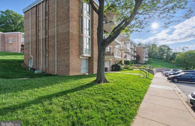 2630 WAGON Drive unit: 2C - 2630 Wagon Drive, Huntington, VA 22303