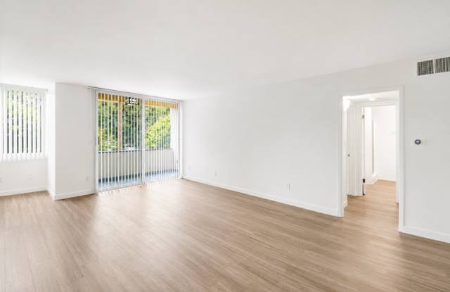 16901 NAPA ST Gallery 2