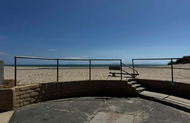 3 bedroom Ventura Beach home Gallery 4