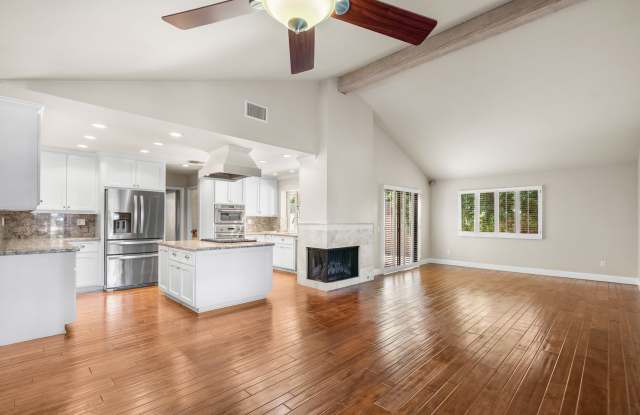 9835 Columbus Avenue photos photos