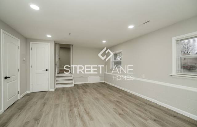 1572 Burlington Avenue Gallery 2