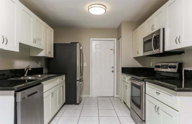 9667 Saddlebrook Drive Gallery 4