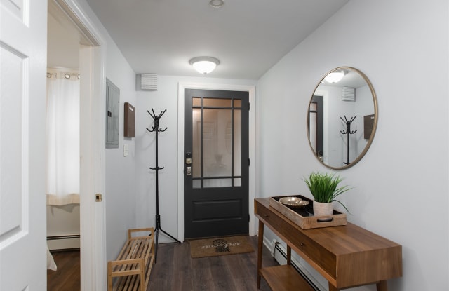 281 PAVONIA AVE - 281 Pavonia Ave, Jersey City, NJ 07302