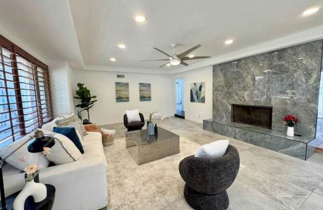 1658 Bartram Way Gallery 2