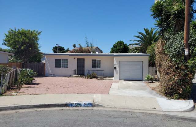 Newly Remodeled 2 Bed/1 Bath House with Huge Yard - 529 Thorn Street, Imperial Beach, CA 91932
