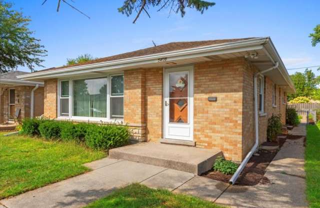 5408 Harvard Terrace - 5408 Harvard Terrace, Skokie, IL 60077