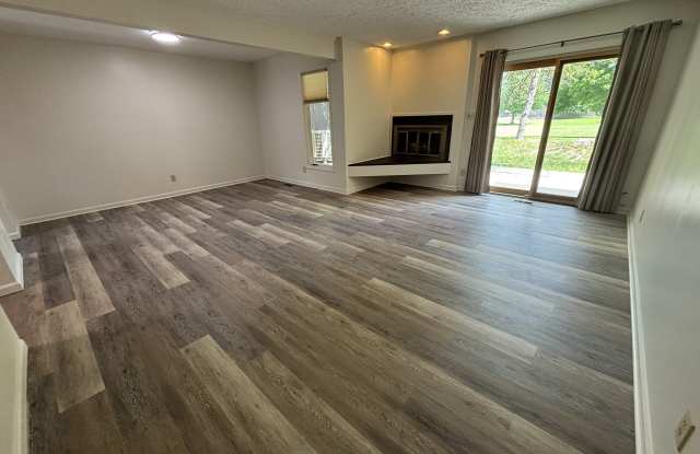 665 Ironwood Gallery 3