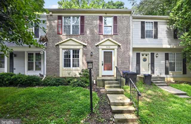 6176 MARTINS LANDING Court Gallery 1