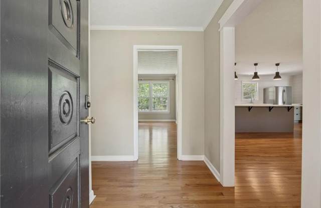 345 Meadow Drive Gallery 2