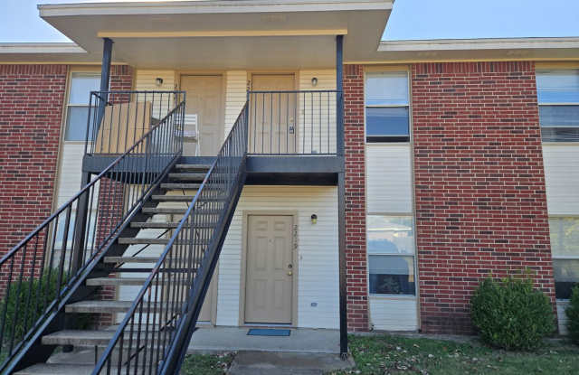 2/1 Fourplex in Midway ISD! - 2223 Misty Drive, Waco, TX 76712