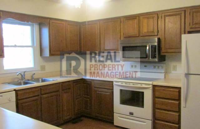 2920 Sussex Dr. Gallery 2
