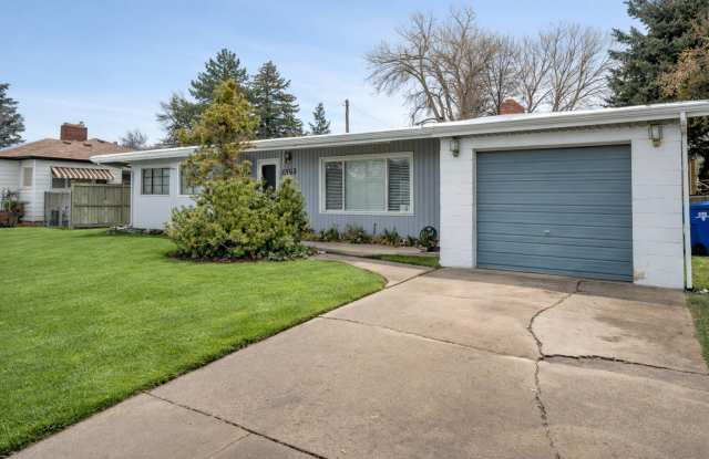 Beautiful Newly Renovated 3 Bed - 1 Bath Pet Friendly Home in Bountiful! Available NOW! photos photos