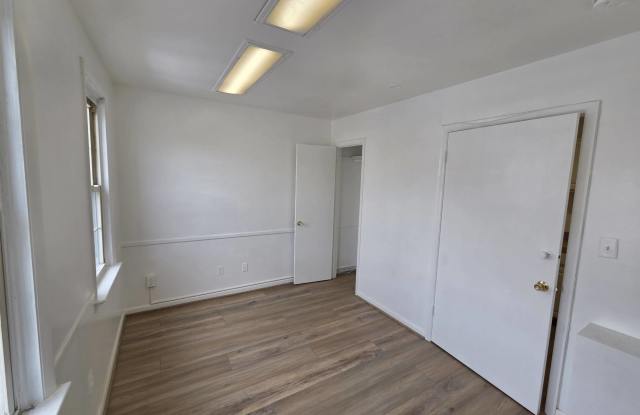 6 Dock Street - 2 Gallery 3