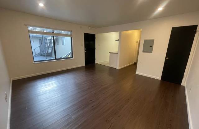 1700 Page Street Gallery 3