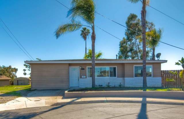 Spacious 5-Bedroom Home on Quiet Cul-de-Sac with Stunning Views photos photos Spacious 5-Bedroom Home on Quiet Cul-de-Sac with Stunning Views photos photos