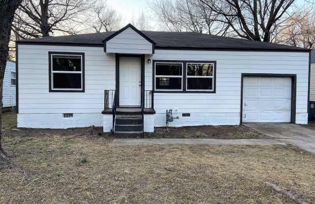 308 S Urbana Ave - 308 South Urbana Avenue, Tulsa, OK 74112