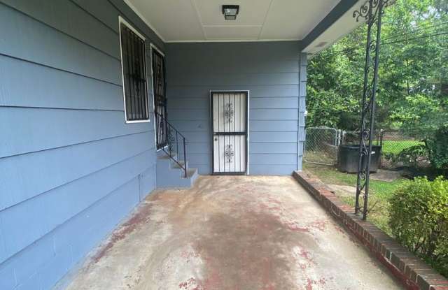 1181 Dogwood Lane Gallery 3