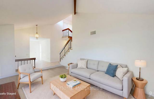 Beautiful Home in Irvine photos photos