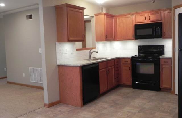1606 Northwest Jordan Court Gallery 3