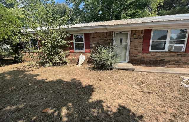 207 Joy Drive - 207 Joy Drive, Panama, OK 74930