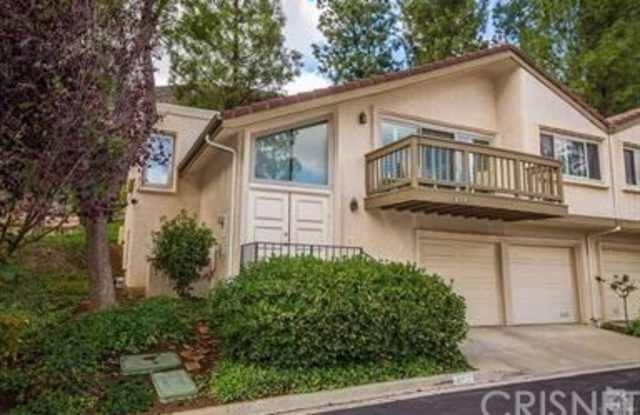 633 Calle Aragon - 633 Calle Aragon, Oak Park, CA 91377