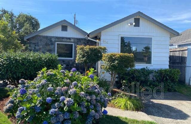 824 6th St SE photos photos