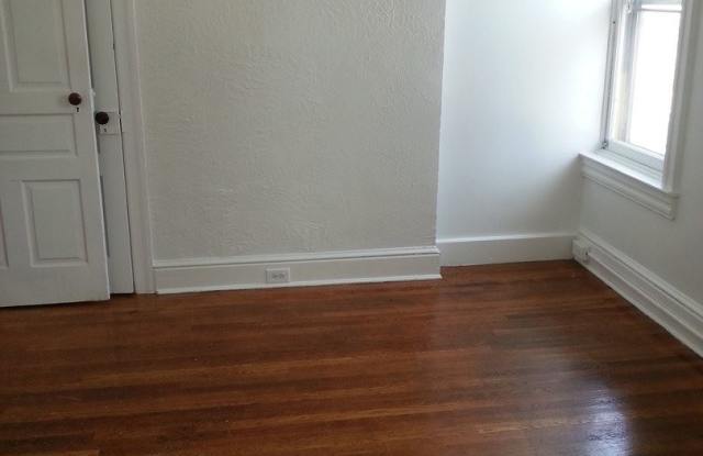 1046 E. Philadelphia St., Apt. 2 Gallery 3