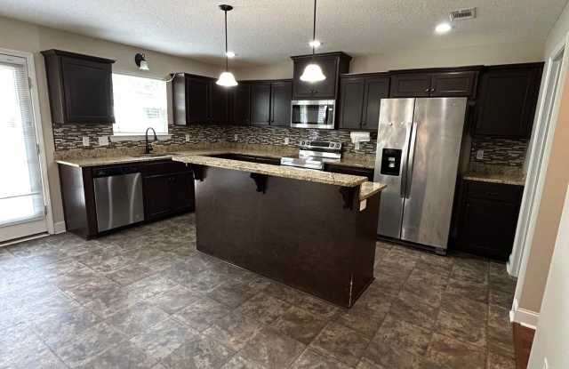709 Highgrove Court Gallery 4