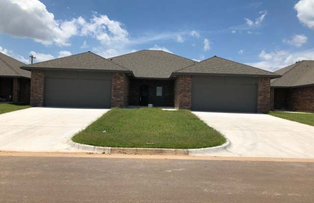 Three bedroom duplex conveniently located in Newcastle! Gallery 3