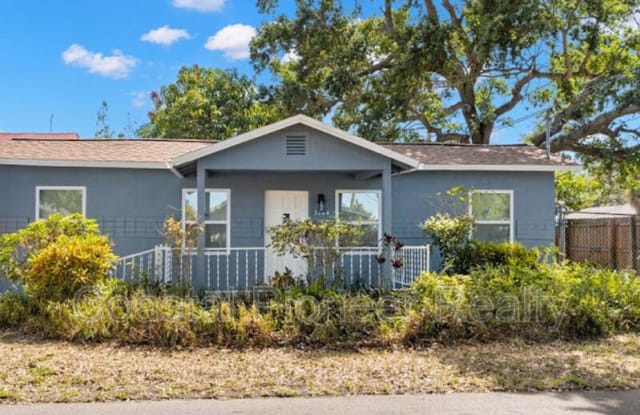 3024 W Haya St - 3024 West Haya Street, Tampa, FL 33614