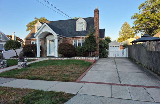 17 Cedar Drive photos photos