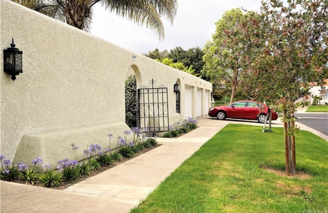 5497 Paseo Del Lago E - 5497 Paseo Del Lago East, Laguna Woods, CA 92637