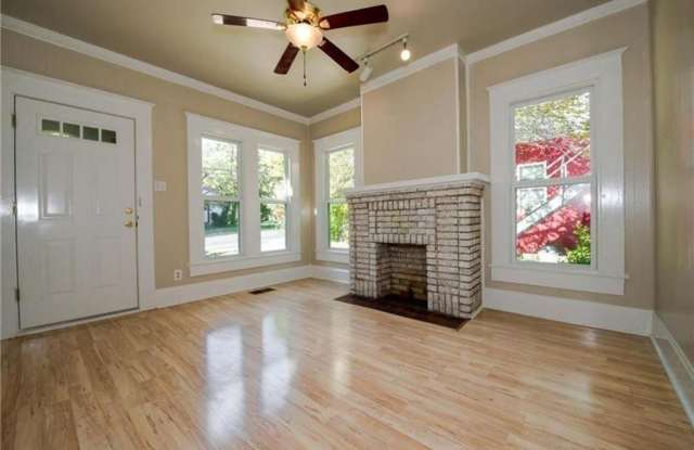 Charming 1 Bedroom in Hancock photos photos