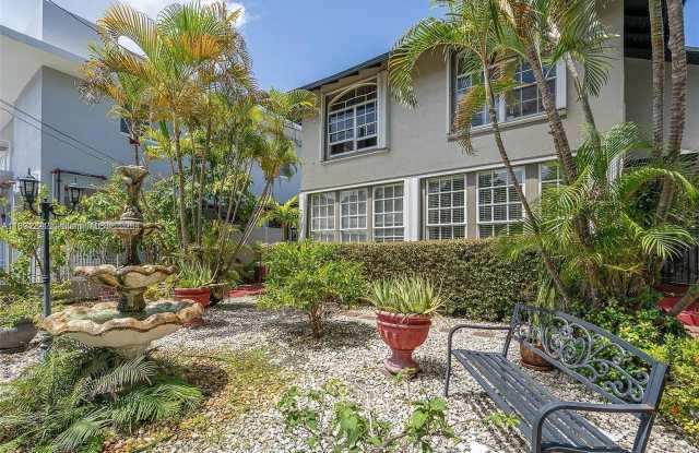 228 SW 6th Ave photos photos