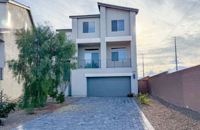 Spacious 4/BD 3.5/BA Home in Southern Highlands photos photos