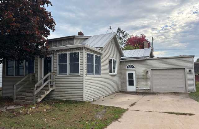 2 bedroom house with garage photos photos