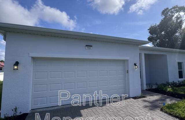 966 Hood Avenue Northwest photos photos