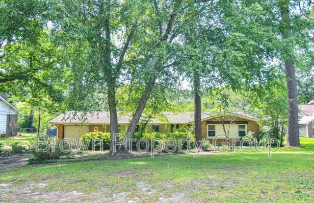 5115 Lake Valley Dr - 5115 Lake Valley Drive, Fayetteville, NC 28303