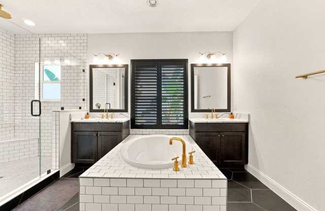 10134 Royal Island Court Gallery 4