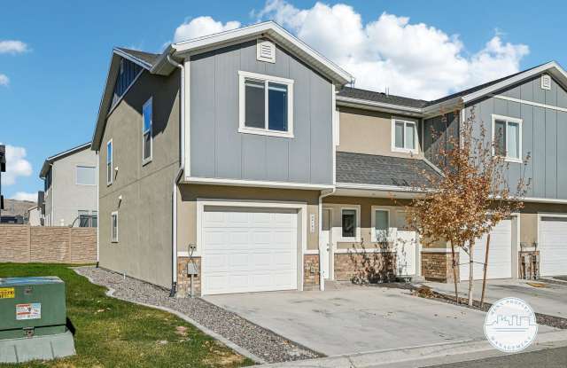 Stylish, 2-Story Upgraded Townhomes in Dublin Farms in Eagle Mountain. Great Location! - 4253 Parnell Lane, Eagle Mountain, UT 84005
