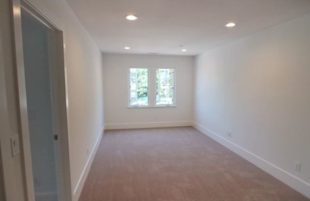 43076 Calle Esperanza Gallery 2