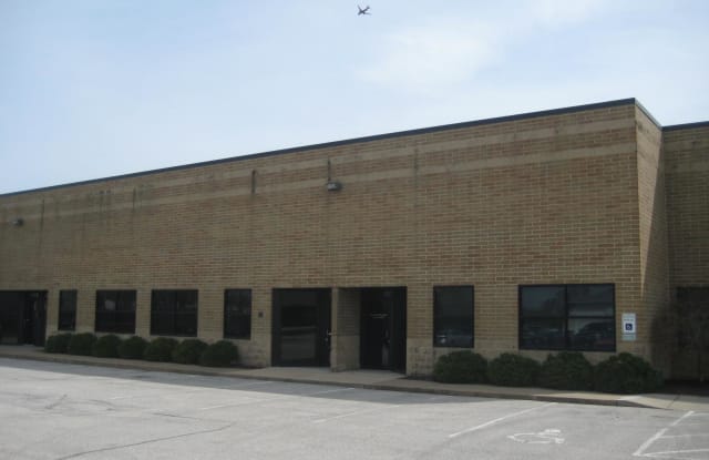 209 Hughes Lane - 209 Hughes Ln, St. Charles, MO 63301
