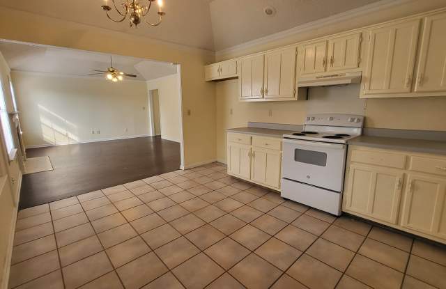 2232 Lake Springs Lane Gallery 3