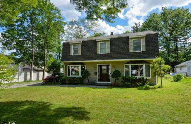 252 Hillside Ave photos photos