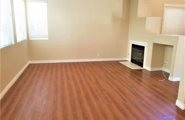24632 Magnolia Place Gallery 2