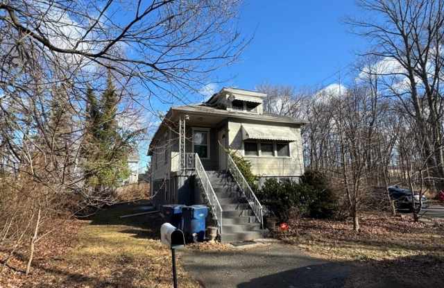 941 Felicia Street - 941 Felicia Street, North Brunswick, NJ 08902
