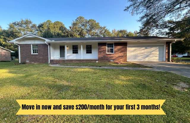 **GET $200 OFF FIRST FULL 3 MONTHS OF RENT**MOVE IN WITH NO SECURITY DEPOSIT! 2000 Forest Dr: 3BD, 2BA Ranch with 2-Car Garage  Sunroom for Rent in Fayetteville! AVAILABLE NOW! - 2000 Forest Drive, Fayette County, GA 30214