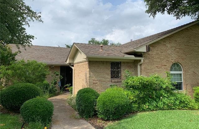 7731 VILLAGE TRAIL Drive - 7731 Village Trail Drive, Dallas, TX 75254