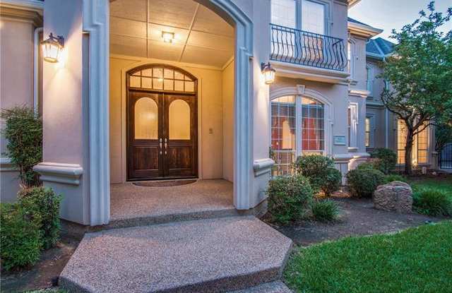 925 Parkview Lane Gallery 3
