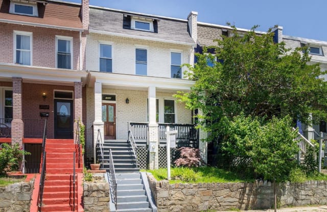 1602 A STREET NE - 1602 a Street Northeast, Washington, DC 20002